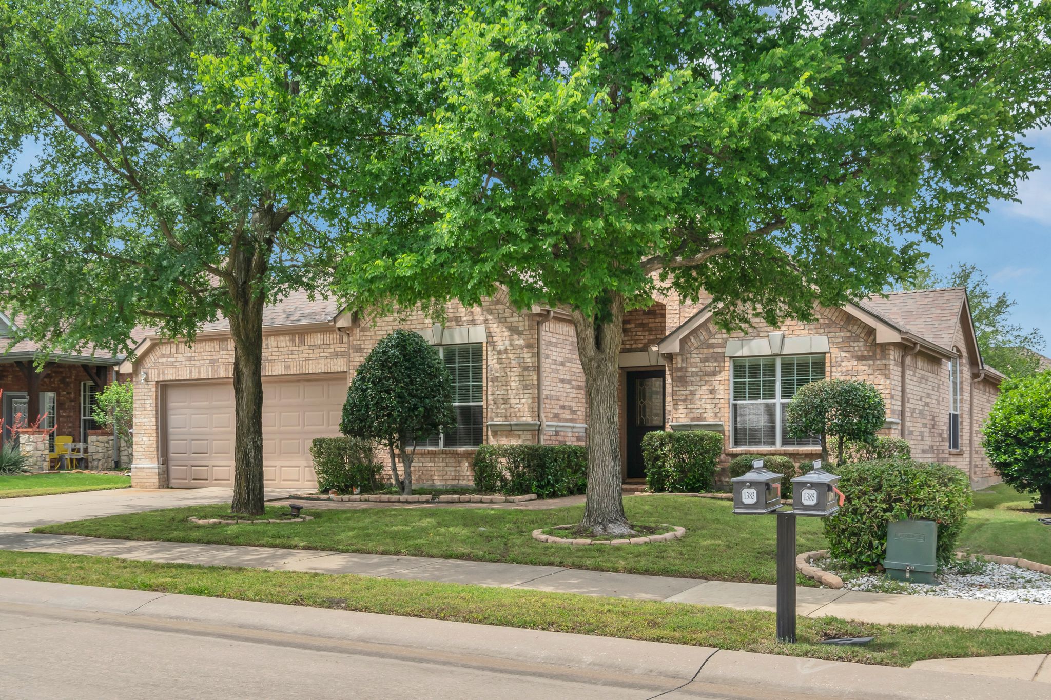 Property thumbnail image