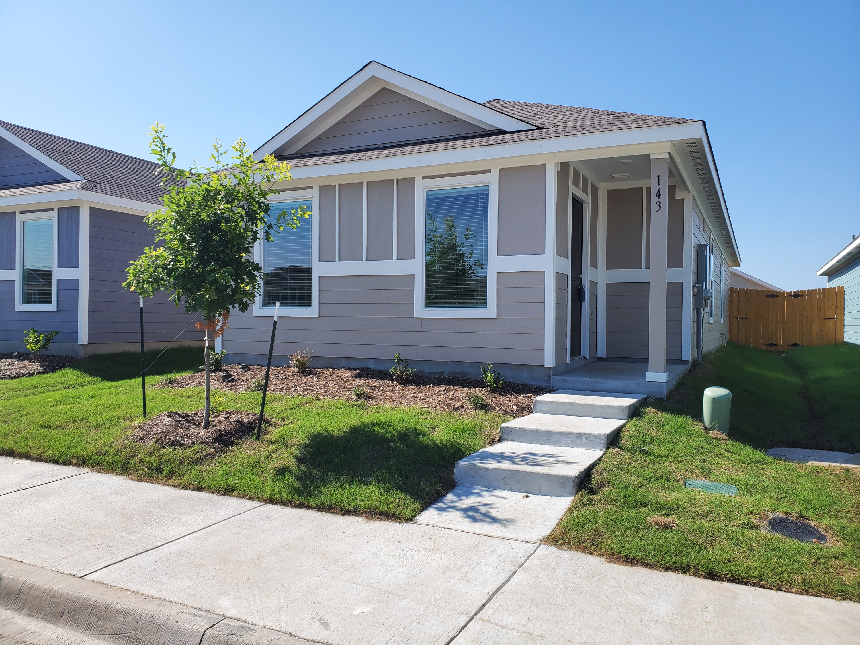 143 Sunflower Street
